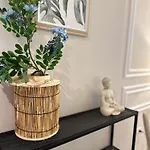 Lungomare Luxury Sea View Apartaments