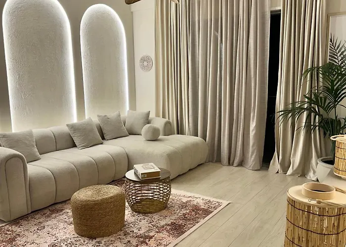 Lungomare Luxury Sea View Apartaments