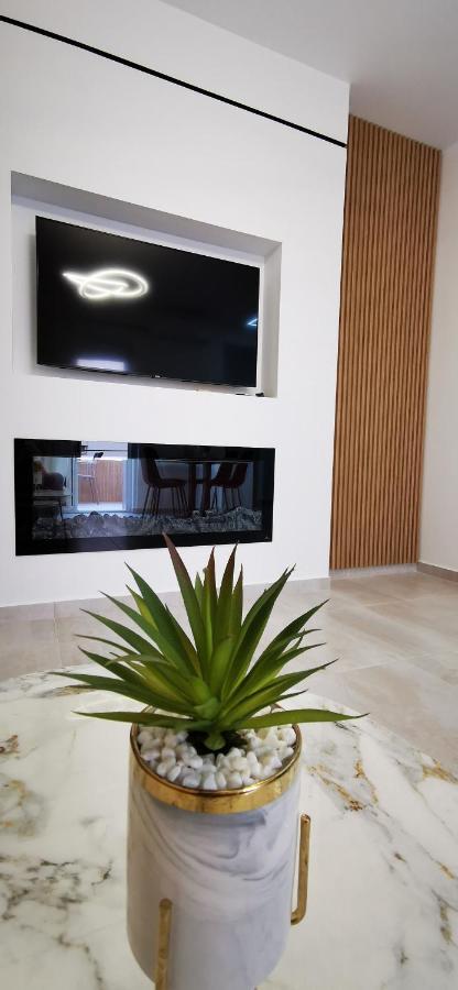 Lungomare Luxury Sea View