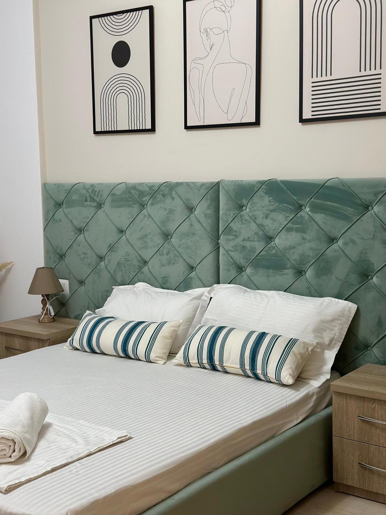 Lungomare Luxury Sea View *