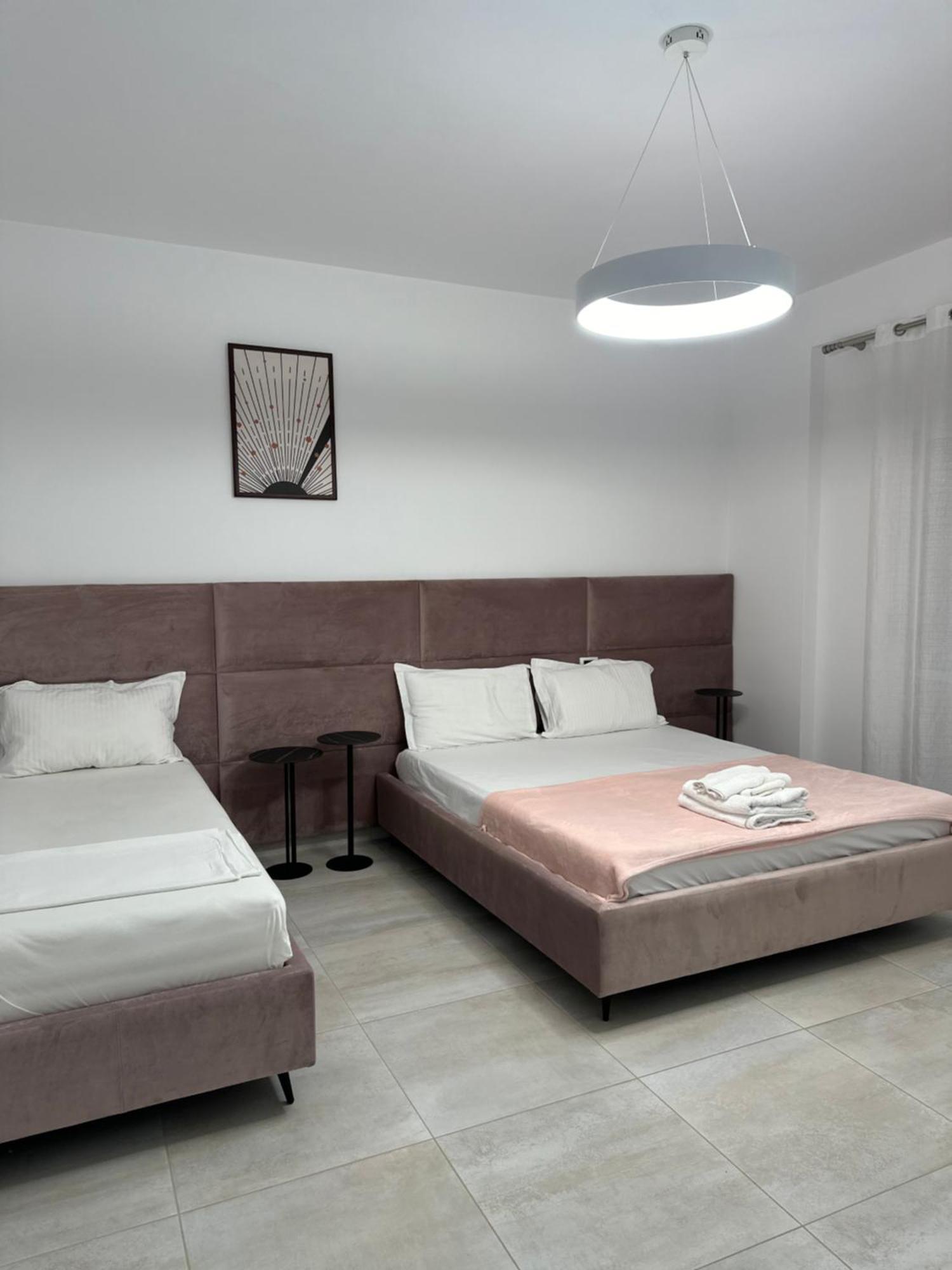 Lungomare Luxury Sea View Appartement Vlorë