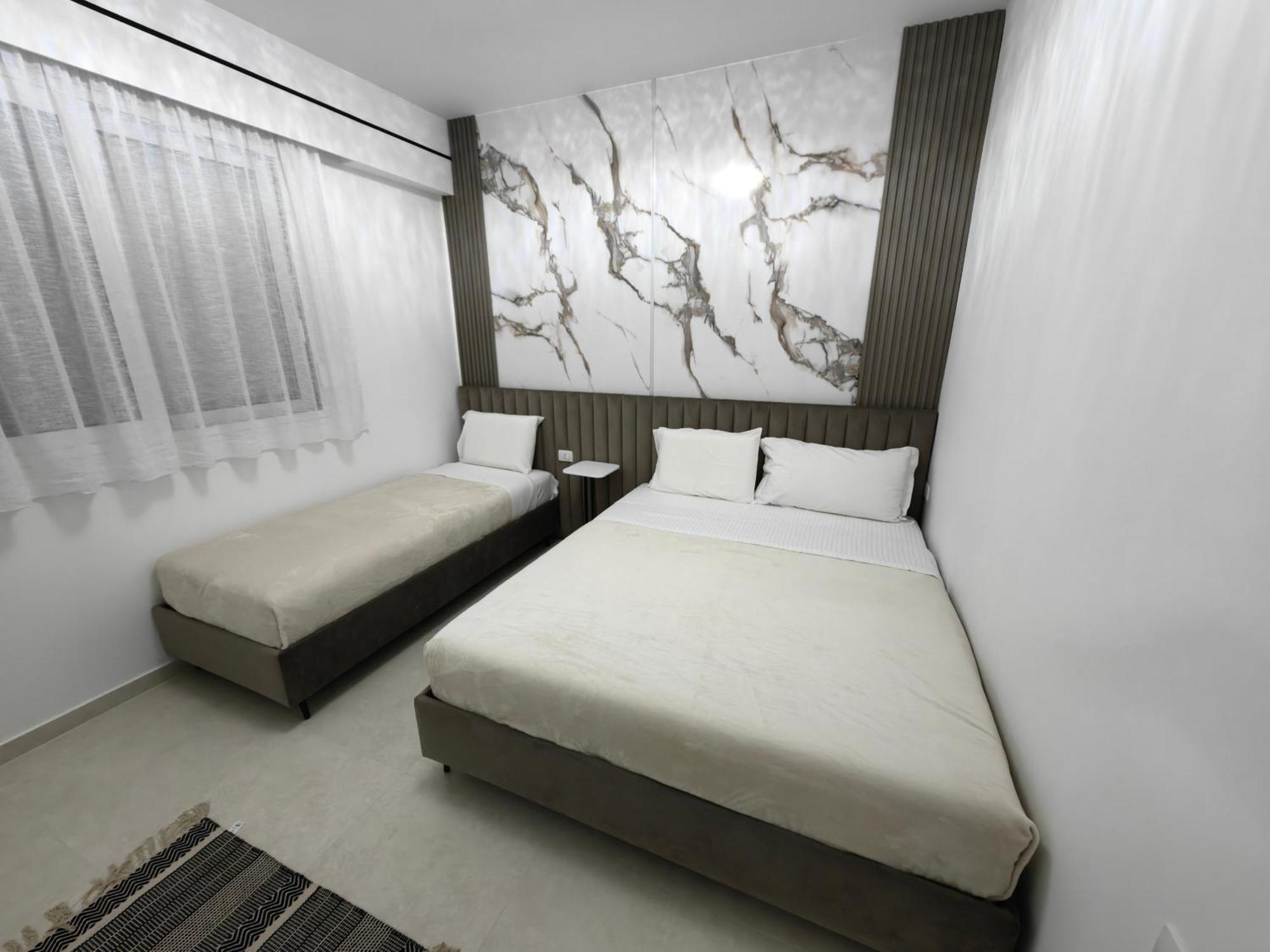 Lungomare Luxury Sea View Vlorë